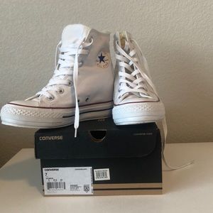 Converse platform white